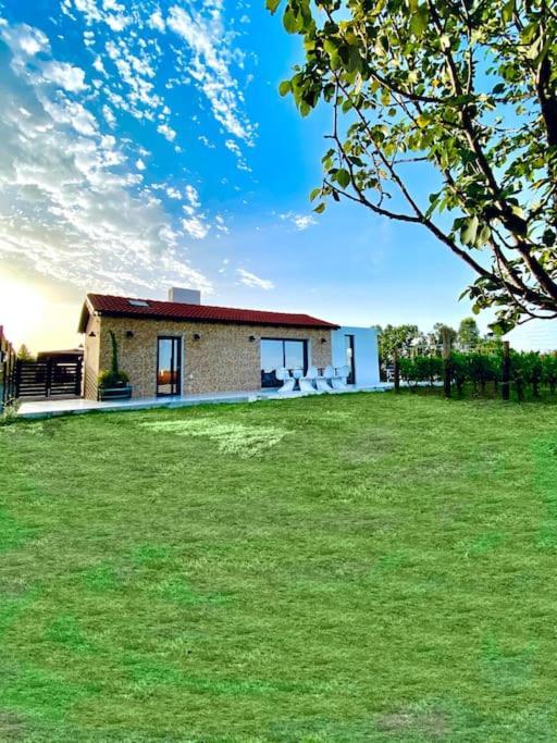 Trie Vineyard Cottage Grevená Exterior foto